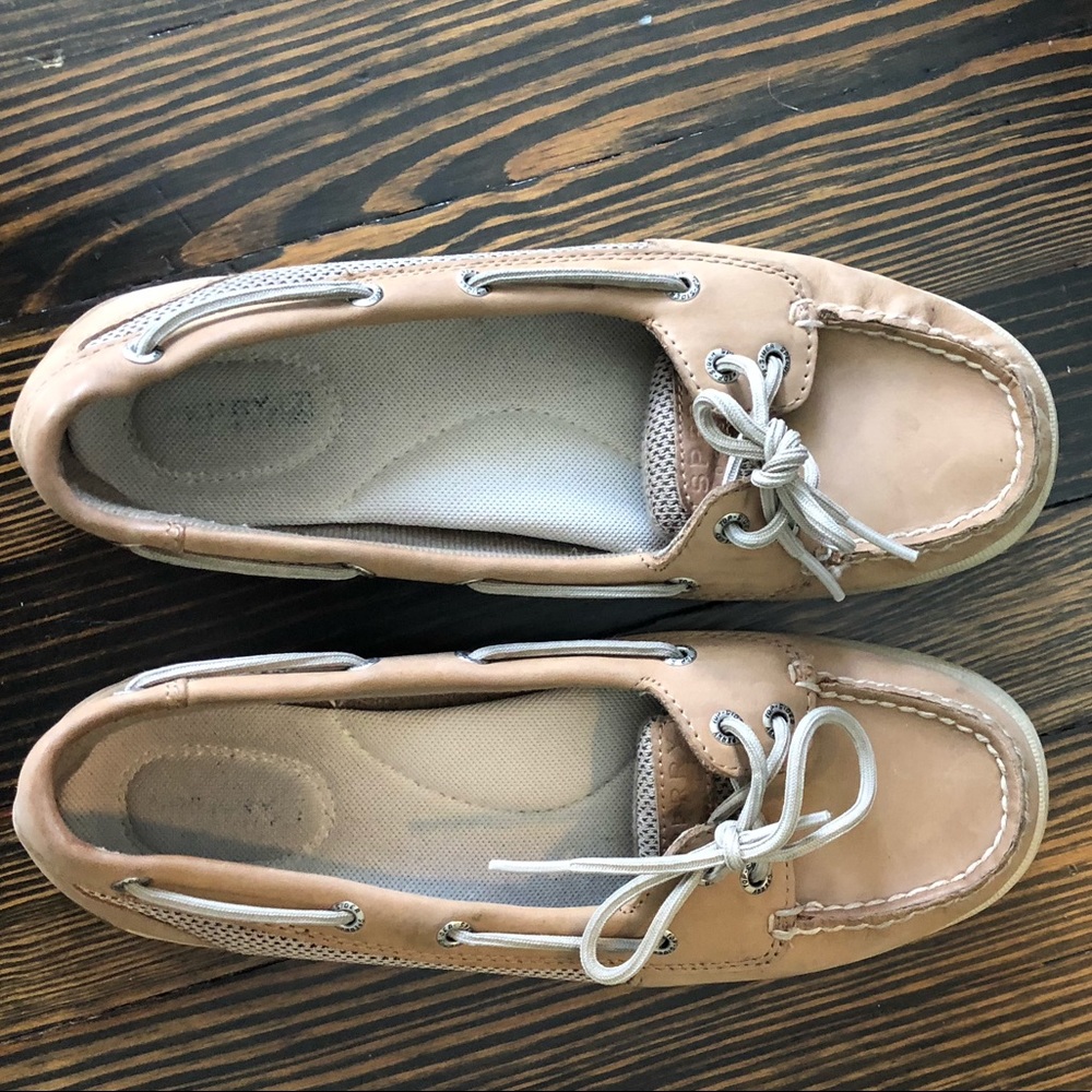 Women’s Sperry’s boat shoes 7.5